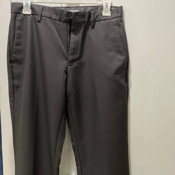 slim fit dress slacks Kenneth Cole Reaction Stretch Heather Tic Slim Fit Dress Pants (Charcoal) Men's Casual Pants main image 1